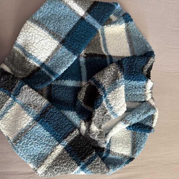 Love Plaid Sherpa Zip-Up Hooded Jacket - Size L - Picture 5 of 5